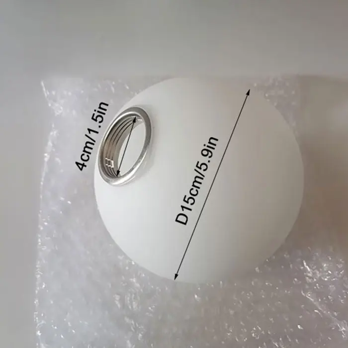 

Стеклянный абажур белый 4 см