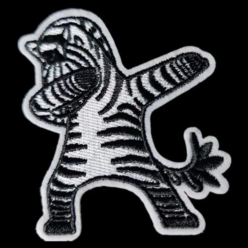 

Embroidery Animal Patch Fashion Cool Zebra Logo Iron on Patches for Clothing Accessories Diy 3D Stickers Strange things Gifts