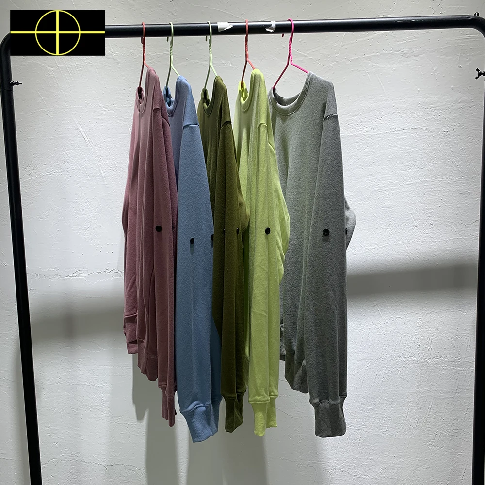 

2022 New High Quality Pullover Sweatshirt Crew Neck Men's Women's Sleeve Patch Embroidered Sweatshirt Cross Logo Badge Men's