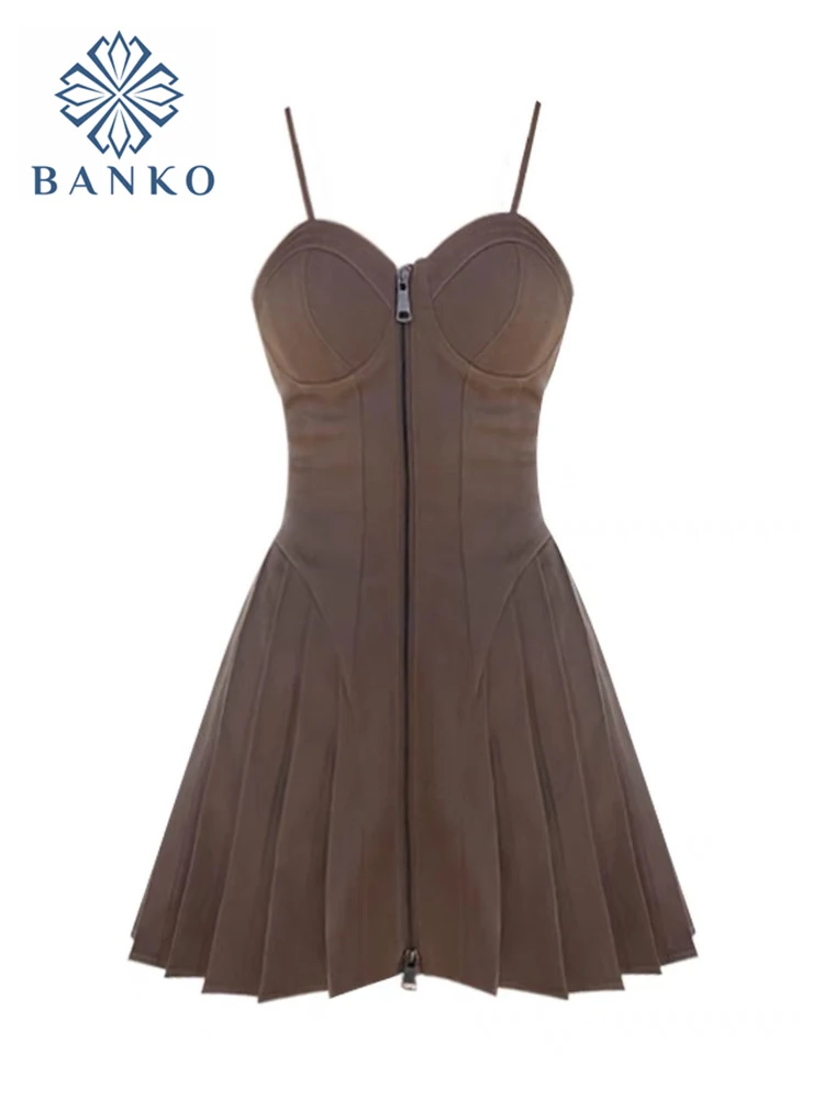 Мини-платье женское без рукавов пикантное однотонное облегающее вечернее платье