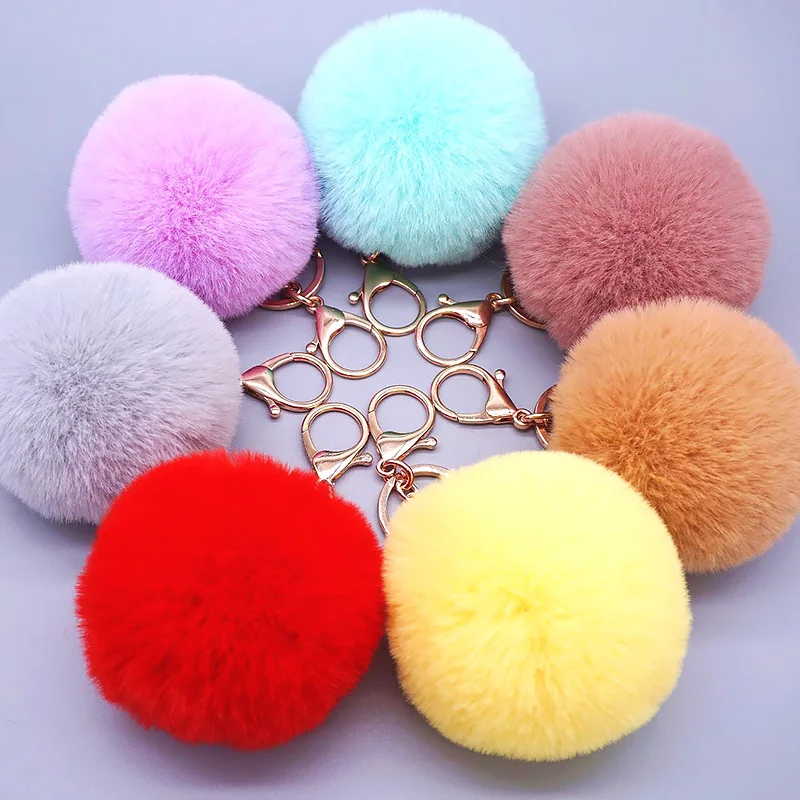 

1pcs Fluffy Fur Pom Pom Keychain Soft Fur Ball Car Keyring Pompom Key Chains Key Holder Women Bag Pendant Jewelry