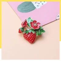 exquisite personality red strawberry fruit brooch and enamel flower brooch womens fashion jewelry brooch