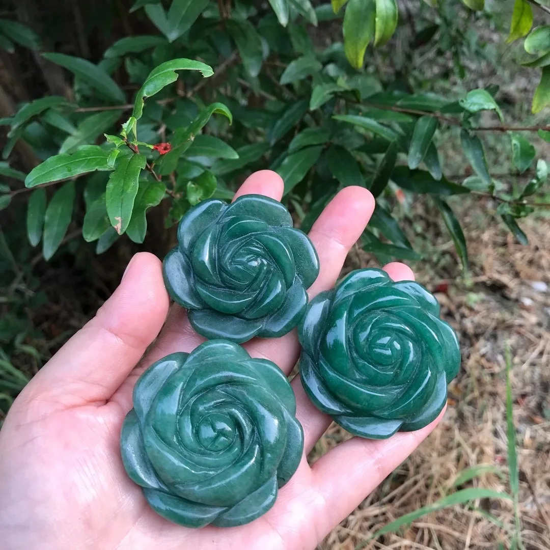 

1PC Fashion Green Aventurine Carved Rose Pendant Gem-Stone Flower Pendant Figurine Lucky Jewelry For Girl Gift