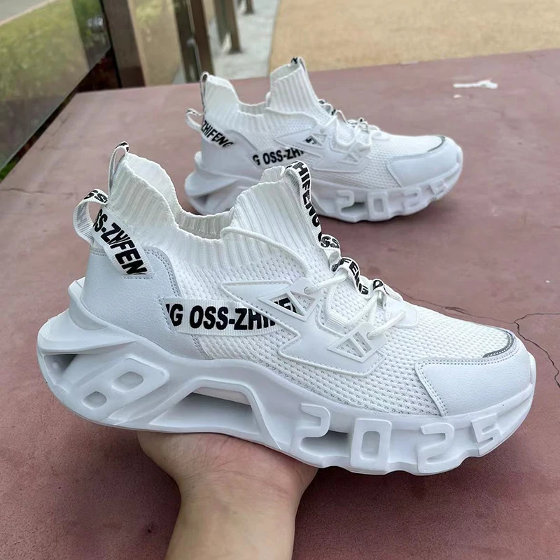 

2022 New Breathable Comfort Trend Men's Shoes Light Comfortable Damping Sports Casual Shoes Non-slip Running Sneakers