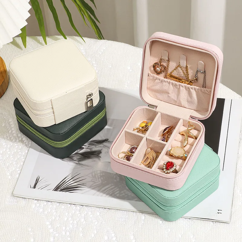 

Korean Fashion Simple Jewelry Storage Box Small Ring Earrings Jewelry Box Travel Portable Leather Exquisite Small Bag Wholesale