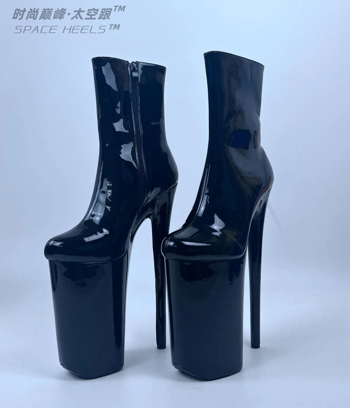 seekMate Space Heel Super High Heel  26cm European and American Slim Heel Short Boots  Sexy Men's and Women's Boots Knight's Boo