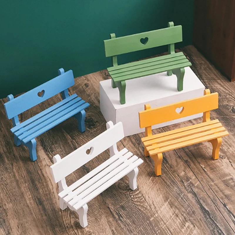 1PC Doll House Mini Wooden Small Color Bench Park Bench Stool Furniture Model Shooting Background Props Home Decoration 