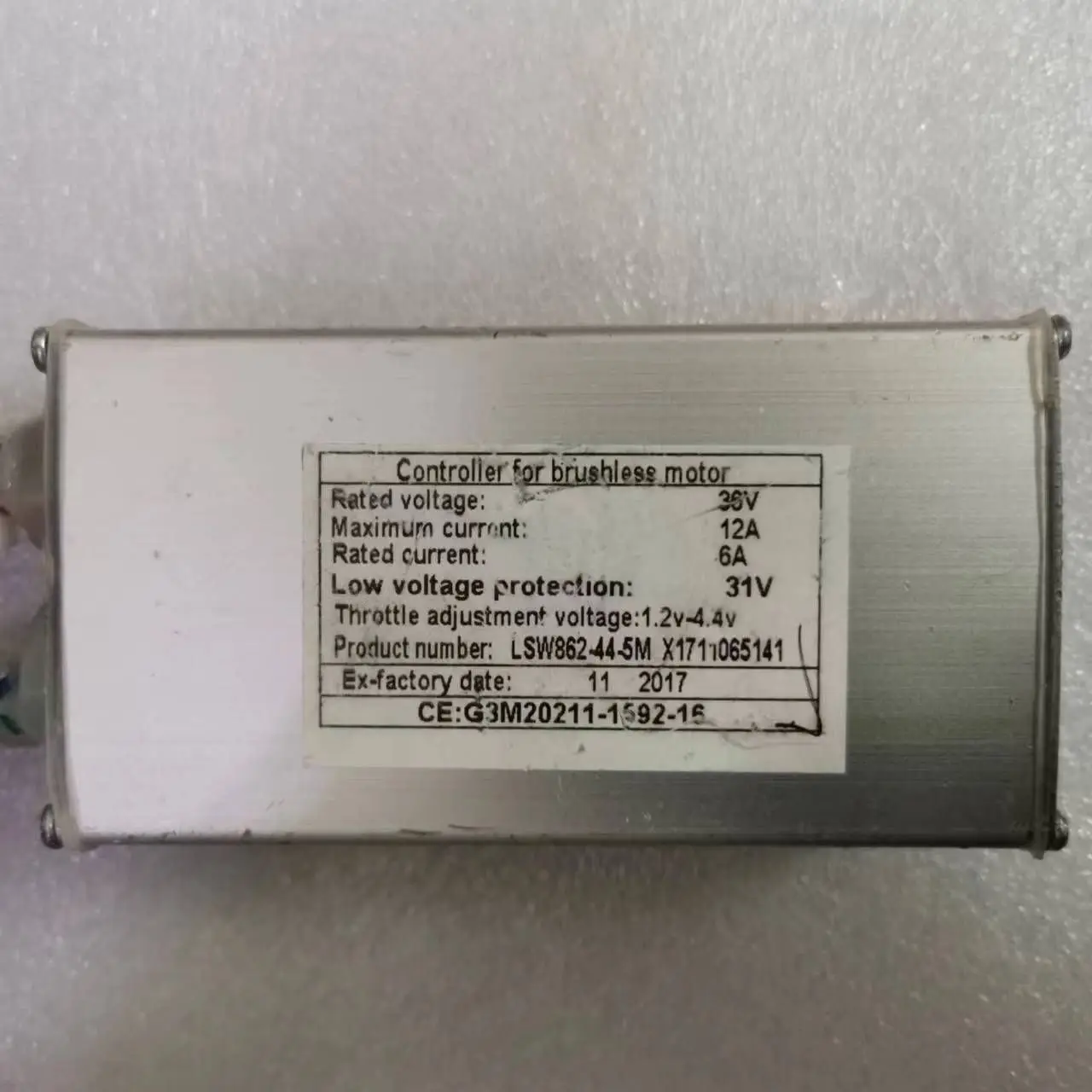 Фото Контроллер для бесщеточного двигателя LSW862-44-5M Контроллер 36 В 12 А Аксессуары для EBIKE Lsdzs №2