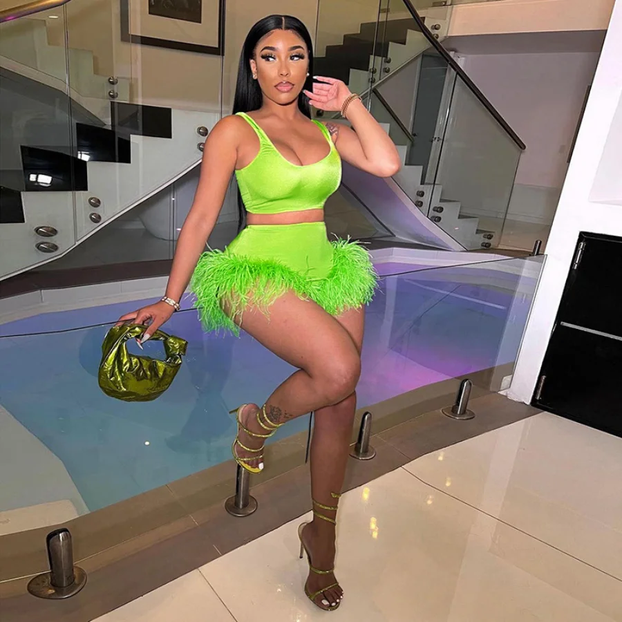 

New 2022 Summer Y2K Feathers Patchwork Women 2 Piece Set Green Skinny Sexy Vests+High Waist Shorts Midnight Party Clubwear Sets