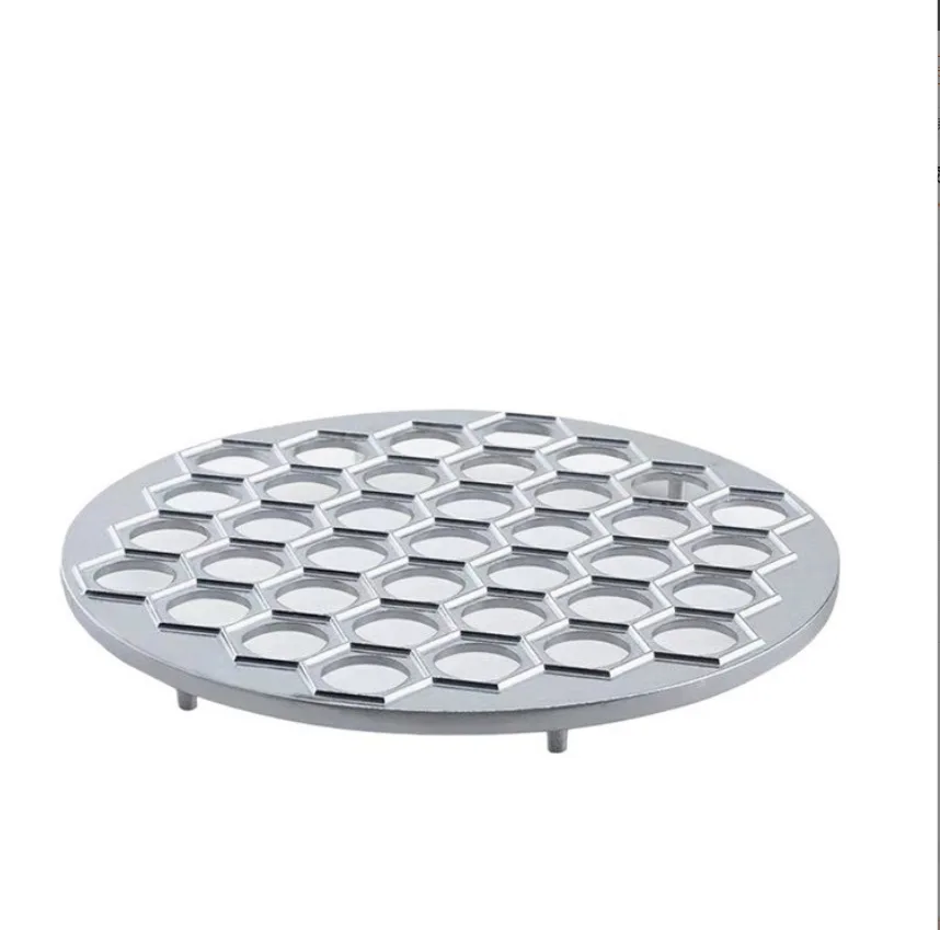 

Форма для пельменей из алюминия