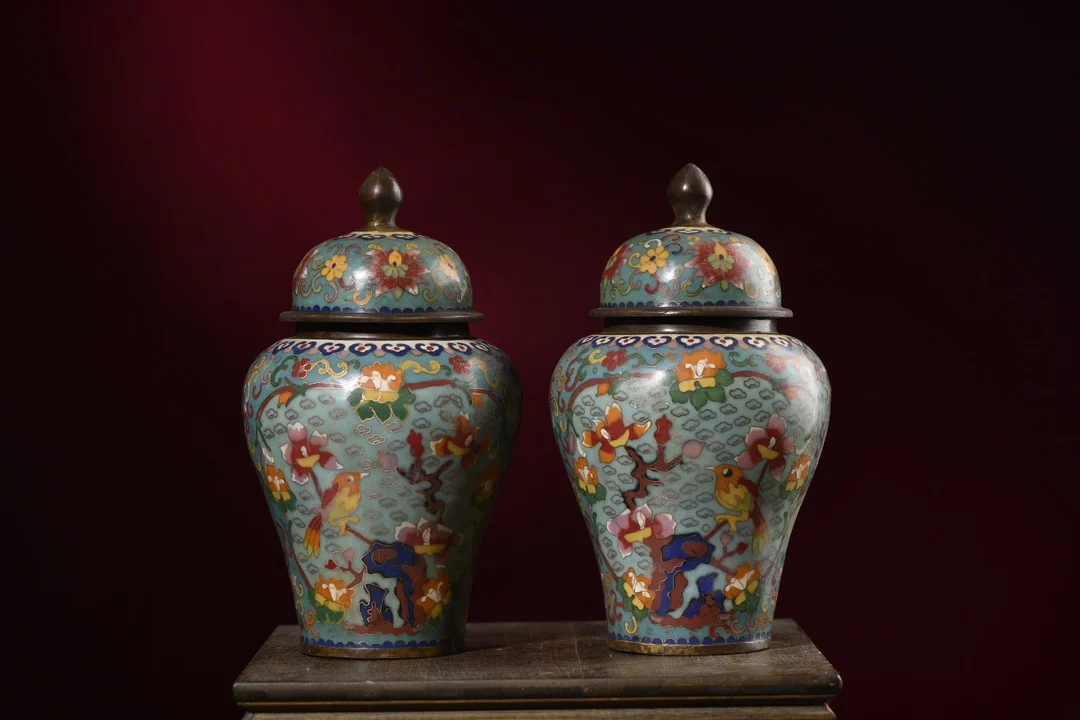 

10"Tibet Temple Collection Old Bronze Cloisonne Enamel Magpie Plum Blossom Texture General tank Storage jar A pair Ornaments