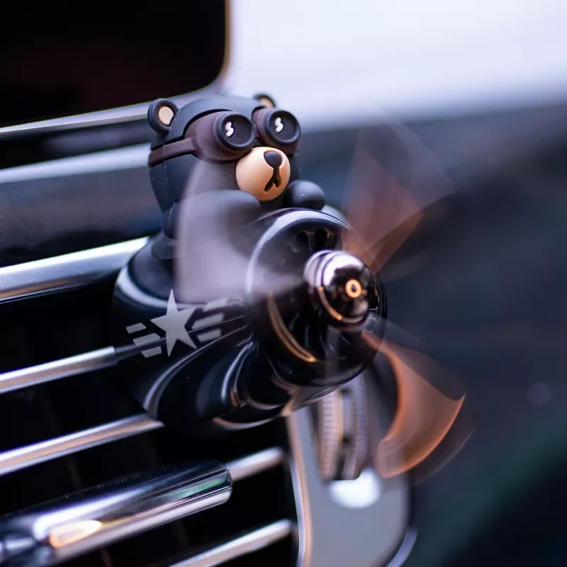 

Car Air Freshener Auto Accessories Interior Perfume Diffuser Bear Pilot Rotating Propeller Outlet Fragrance Magnetic Design
