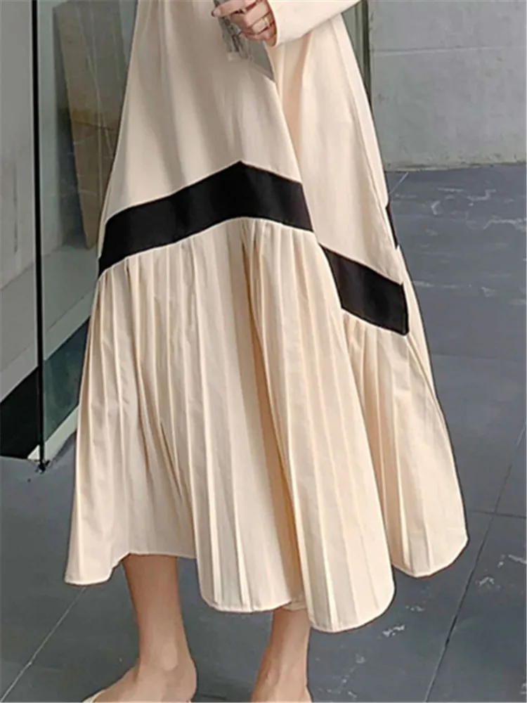 Женское плиссированное платье с длинным рукавом круглым вырезом и высокой