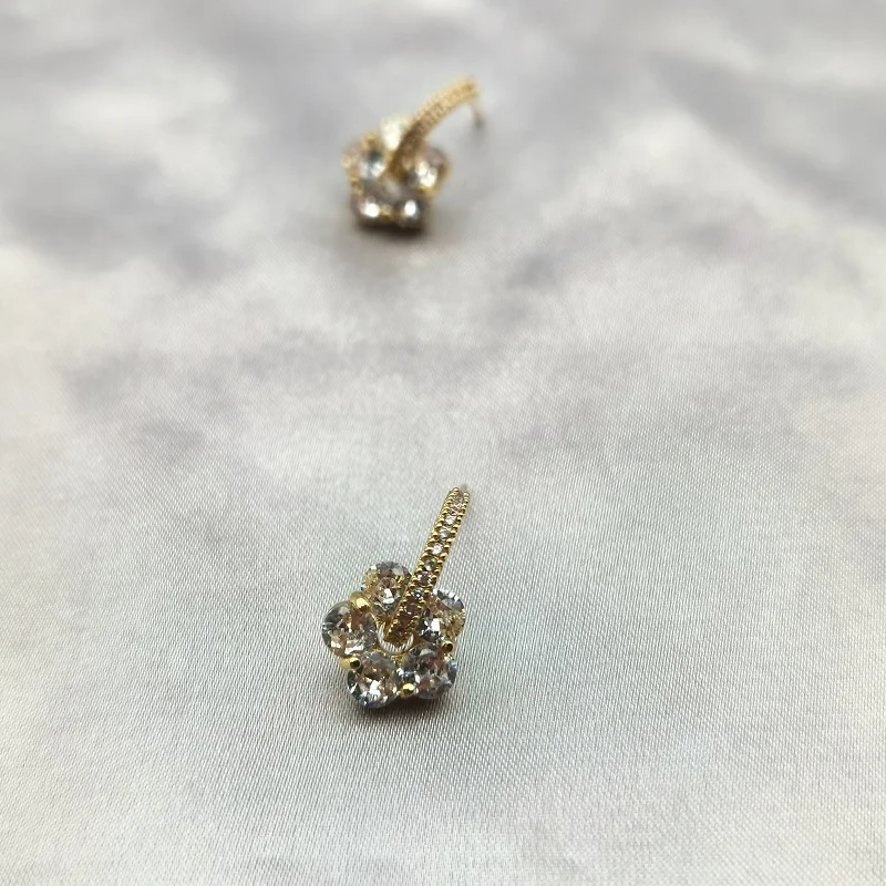 FLower Stud Earring for Women 2023 Ear Piercing 925 Silver Needle Pendientes Trending Korean Style Fashion Jewelry Party Gift