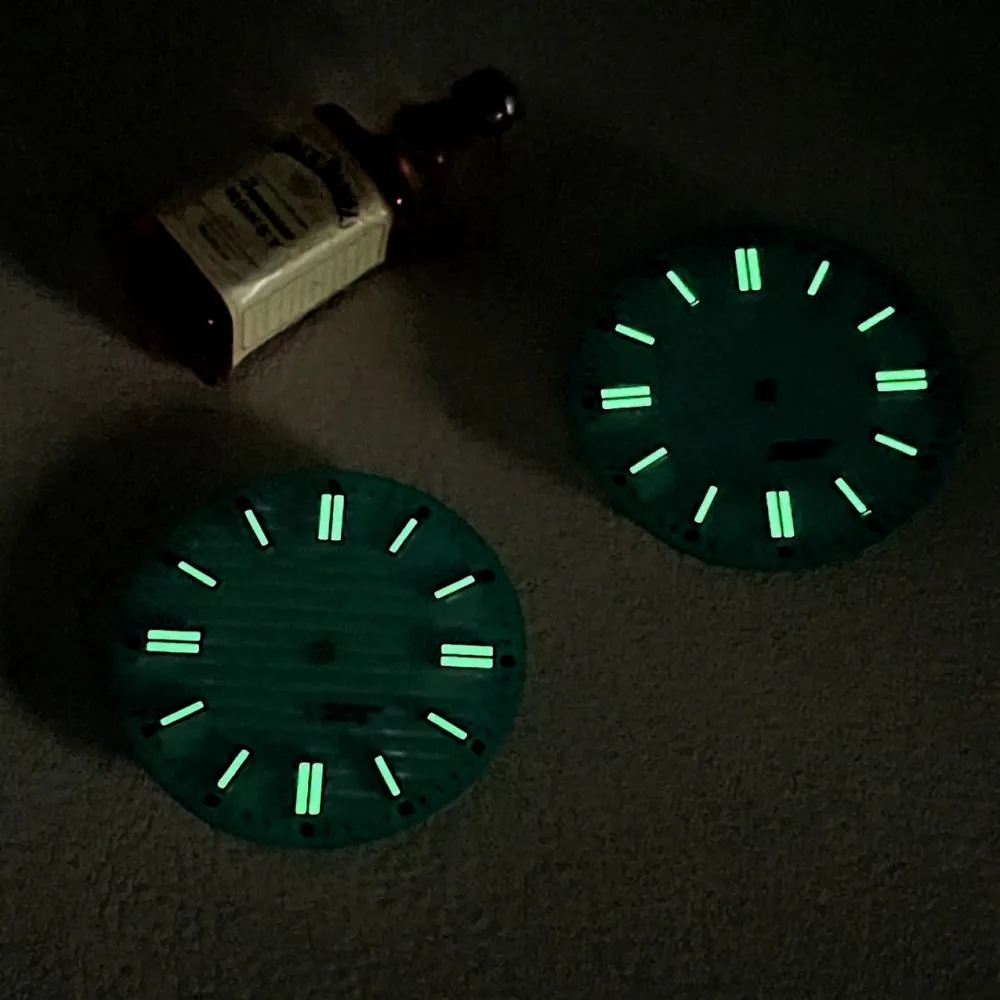 New Tiffany Blue NH35 Dial Diameter 28.5mm Diving Watch Green Luminous NH36 Literally Watch Accessories