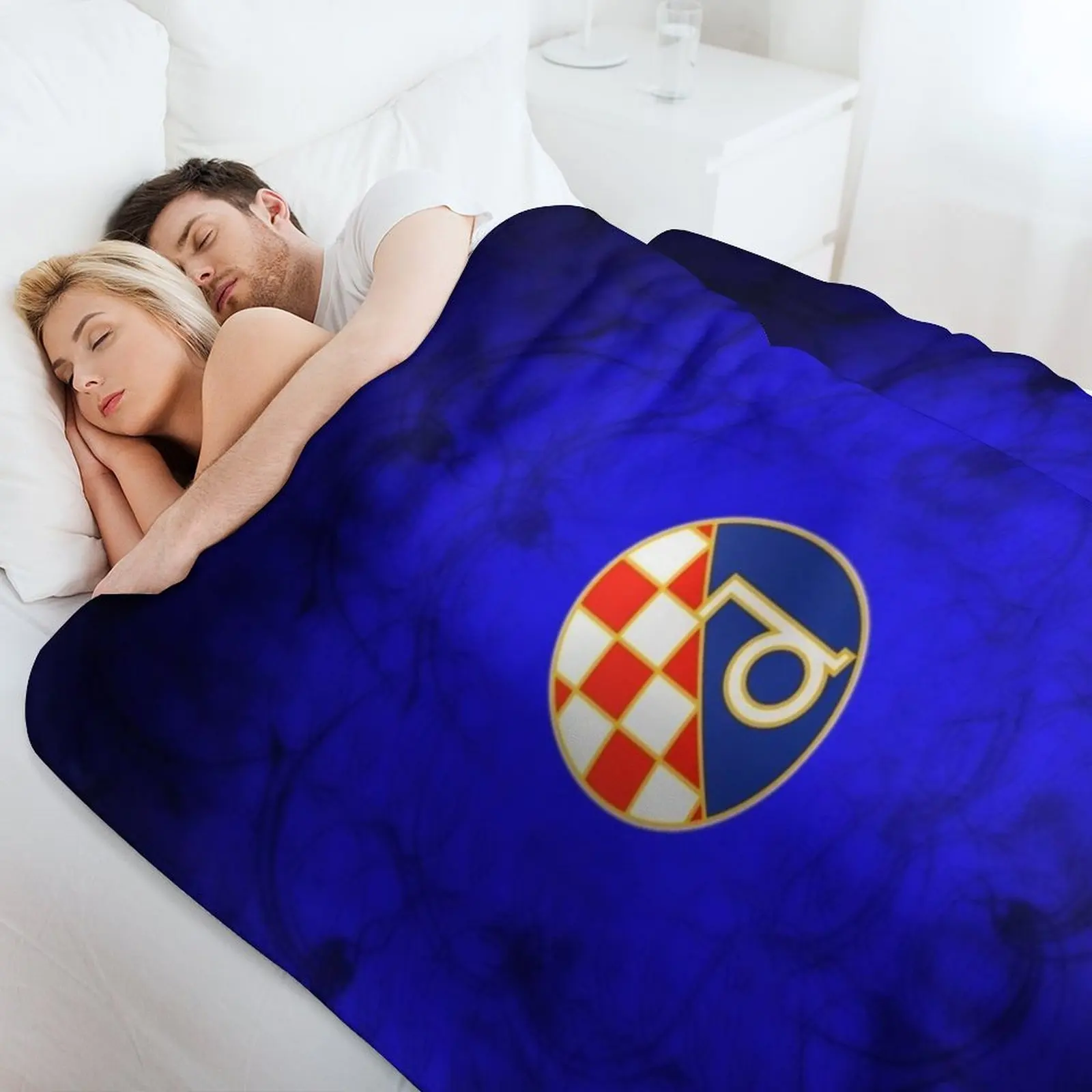 Фото Плед GNK Dinamo Zagreb, мягкое декоративное одеяло для дома, для дивана, спальни №4