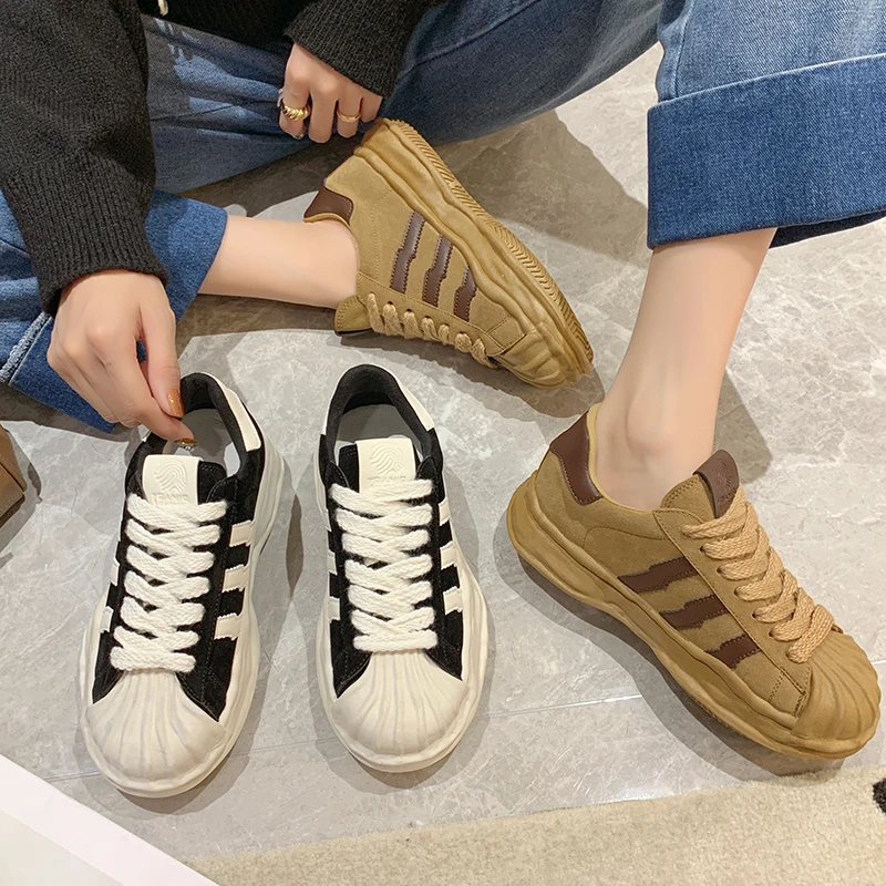 2023 New Fashion Women's Thick Sports Shoes High Platform Breathable Casual Elevated White Shoes Women's Vulcanized Shoes