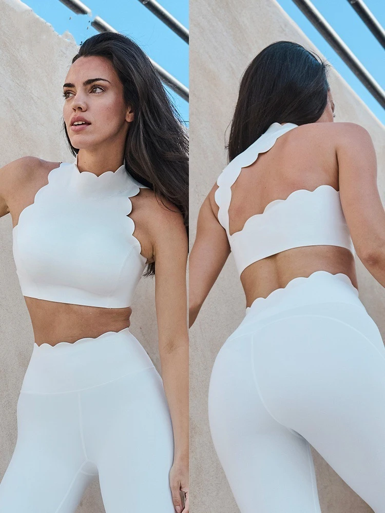 Женский ажурный кружевной облегающий топ с накладкой на грудь спортивный жилет