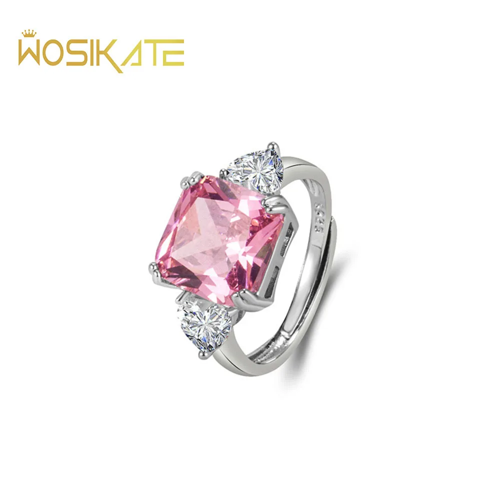 

Женское кольцо из серебра 925 пробы с розовым квадратным цирконием