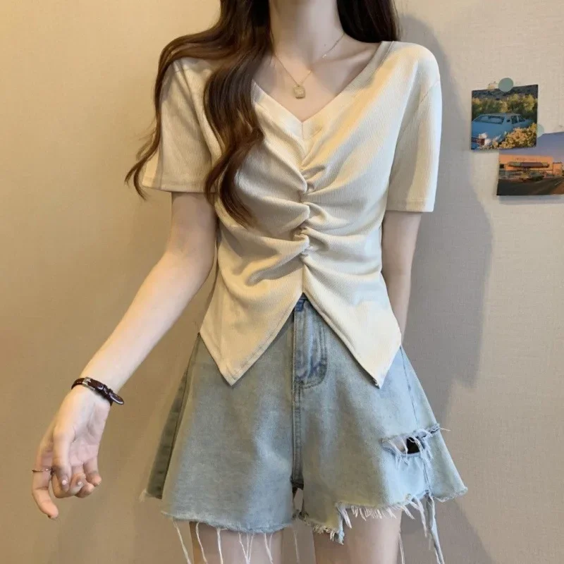 French Style V-neck Short Sleeve T-shirts Women's Summer 2024 New Slimming Inner Base Layer Top Shoulder