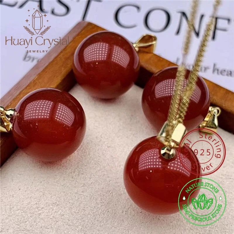 

Red Agate White Jade Round Bead Pendant 925 Silver Plated Clasp Head Women's Fashion Jewellery