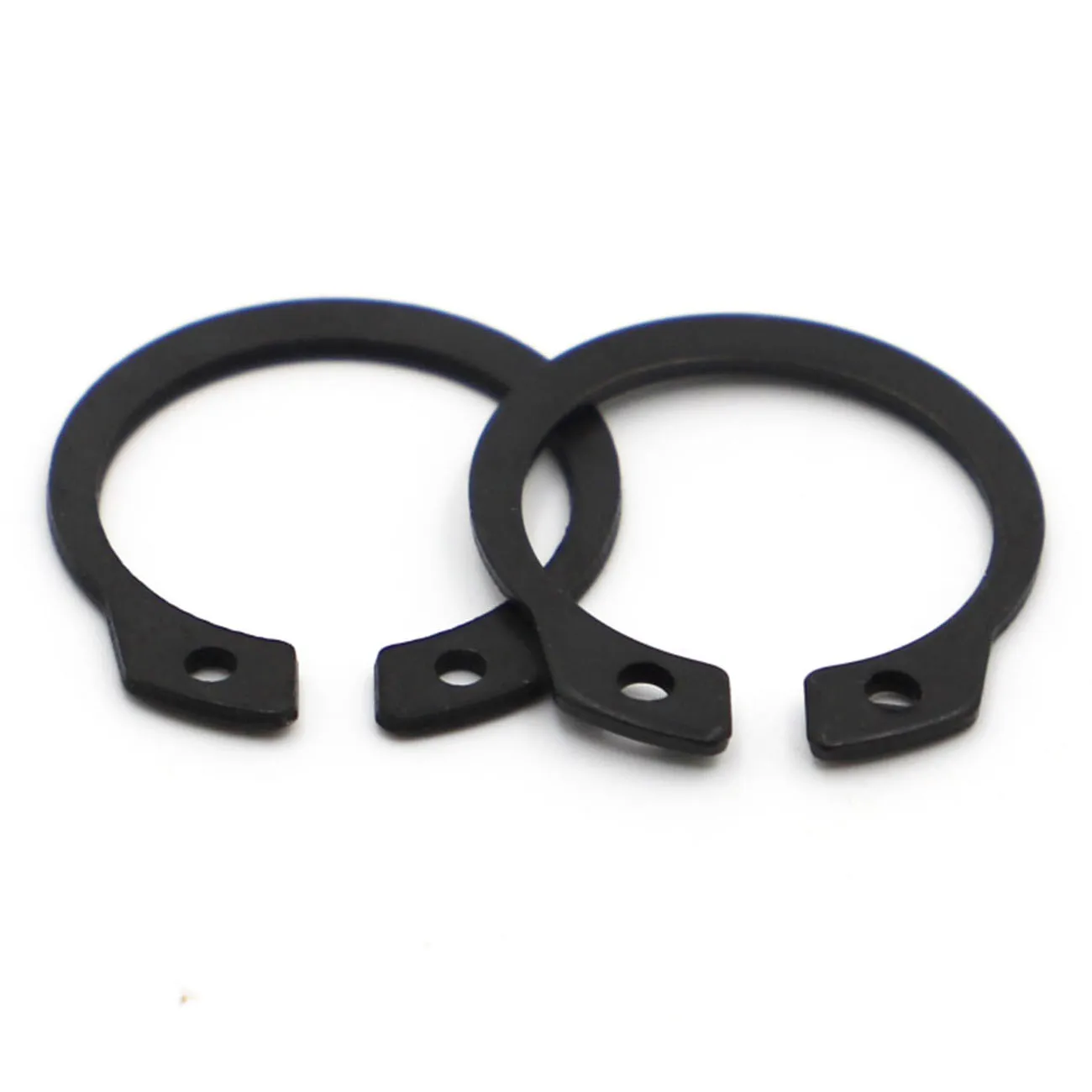 

M6 M7 M8 M9 M10 M11 M12 - M50 C type External Circlip Retaining Rings for Shaft Carbon Steel Circlip Snap Rings DIN471 GB894