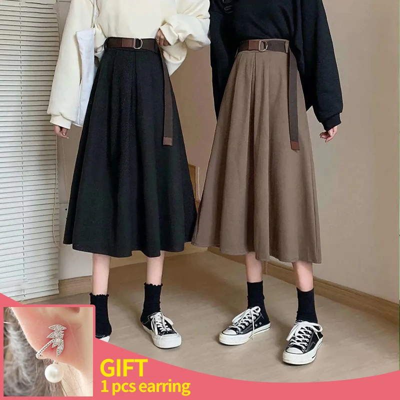 Женская длинная юбка с завышенной талией черная трапециевидная до середины икры