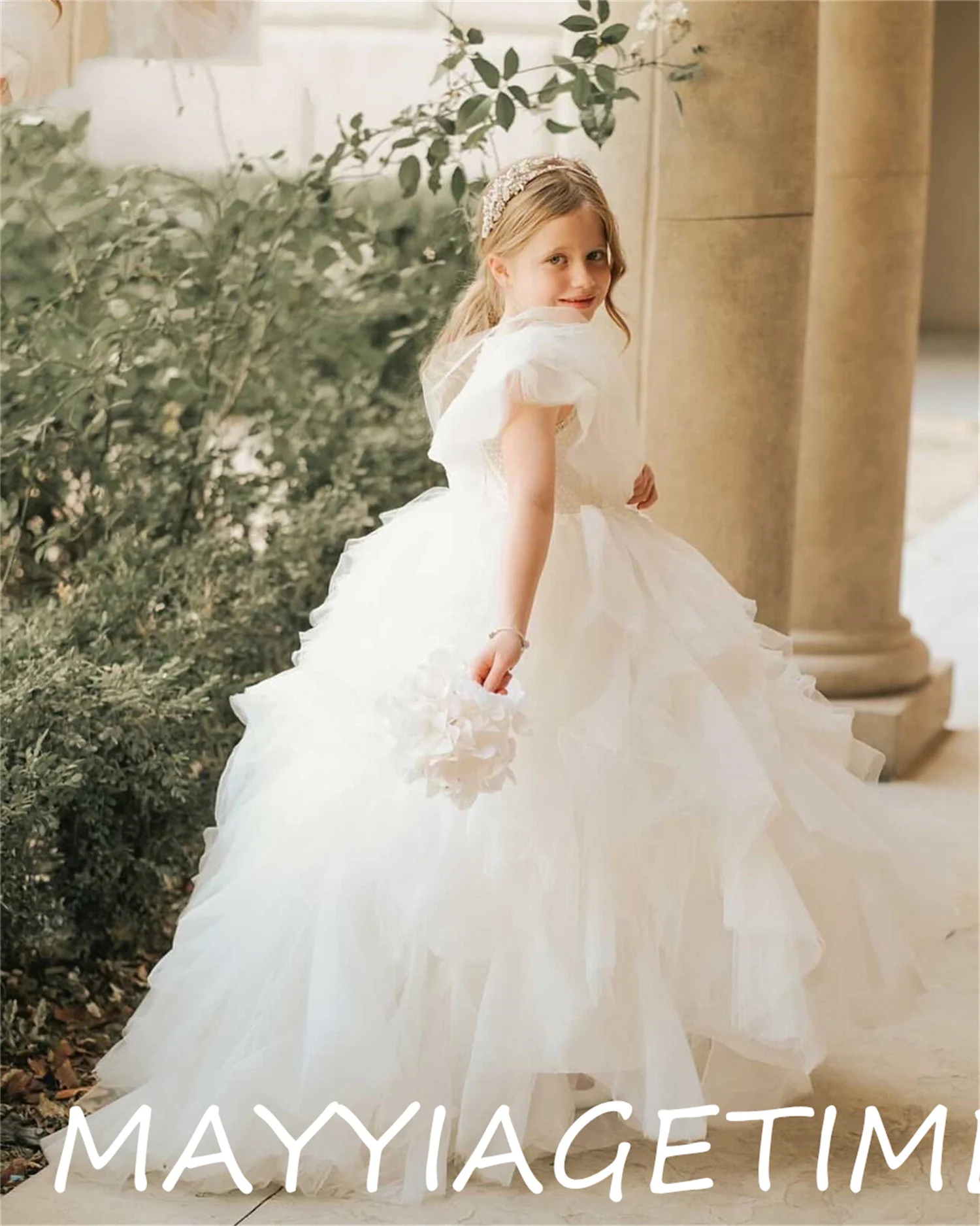 

Детское платье для первого причастия, с оборками