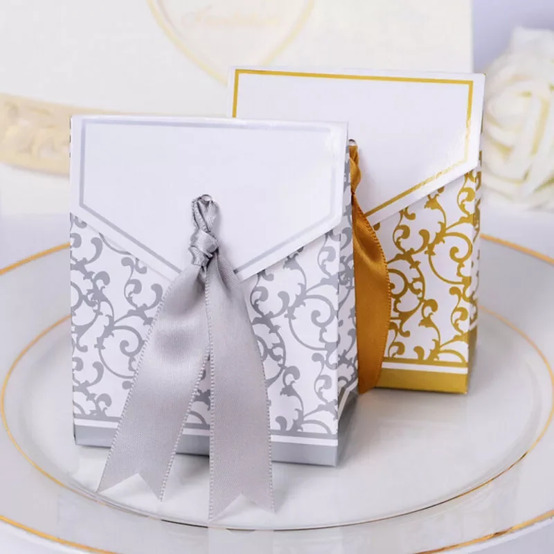 

Gold Silver Candy Paper Box With Ribbon Gift Bags Wedding Favors Sugar Case Birthday Party Decor Mariage Casamento