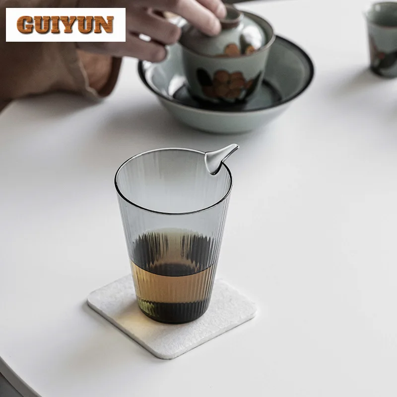 Кувшин для чая из боросиликатного серого стекла 300 мл