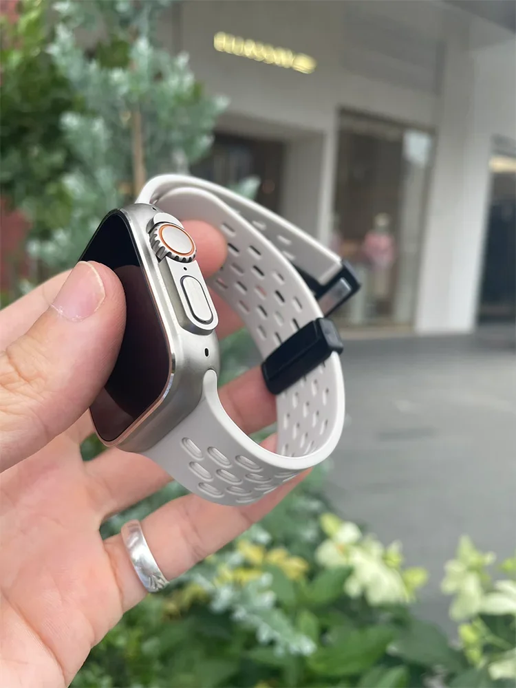 Фото Магнитный ремешок для Apple watch ultra 2 Ремешок 46-49 мм 44 мм 45 мм 40-41 мм 42 мм 38 Силиконовый браслет iWatch Series 10 9 7 8 se 6 5 4 №1