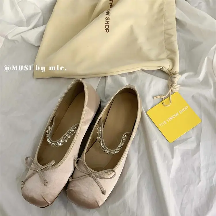 Корейская обувь с бантом женская элегантные женские балетки 2024 платье Modis