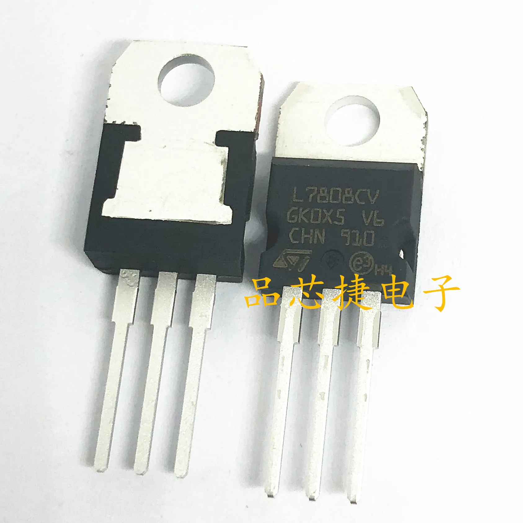 

10pcs orginal new L7808CVDG L7808CV 7808 TO220 8V 1.5A three terminal regulator IC