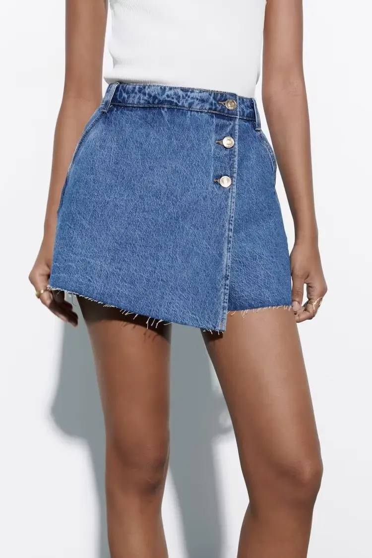 TRAF 2023 Women Summer Fashion Single Buttons Zipper Fly Casual Denim Mini Shorts Skirts Female Pockets Slim Hot Pants Mujer
