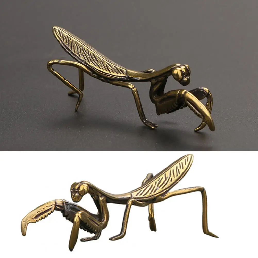 

Three-dimensional Mantis Figurine Excellent Workmanship Brass Tea Pet Mantis Miniature Ornament for Backyard