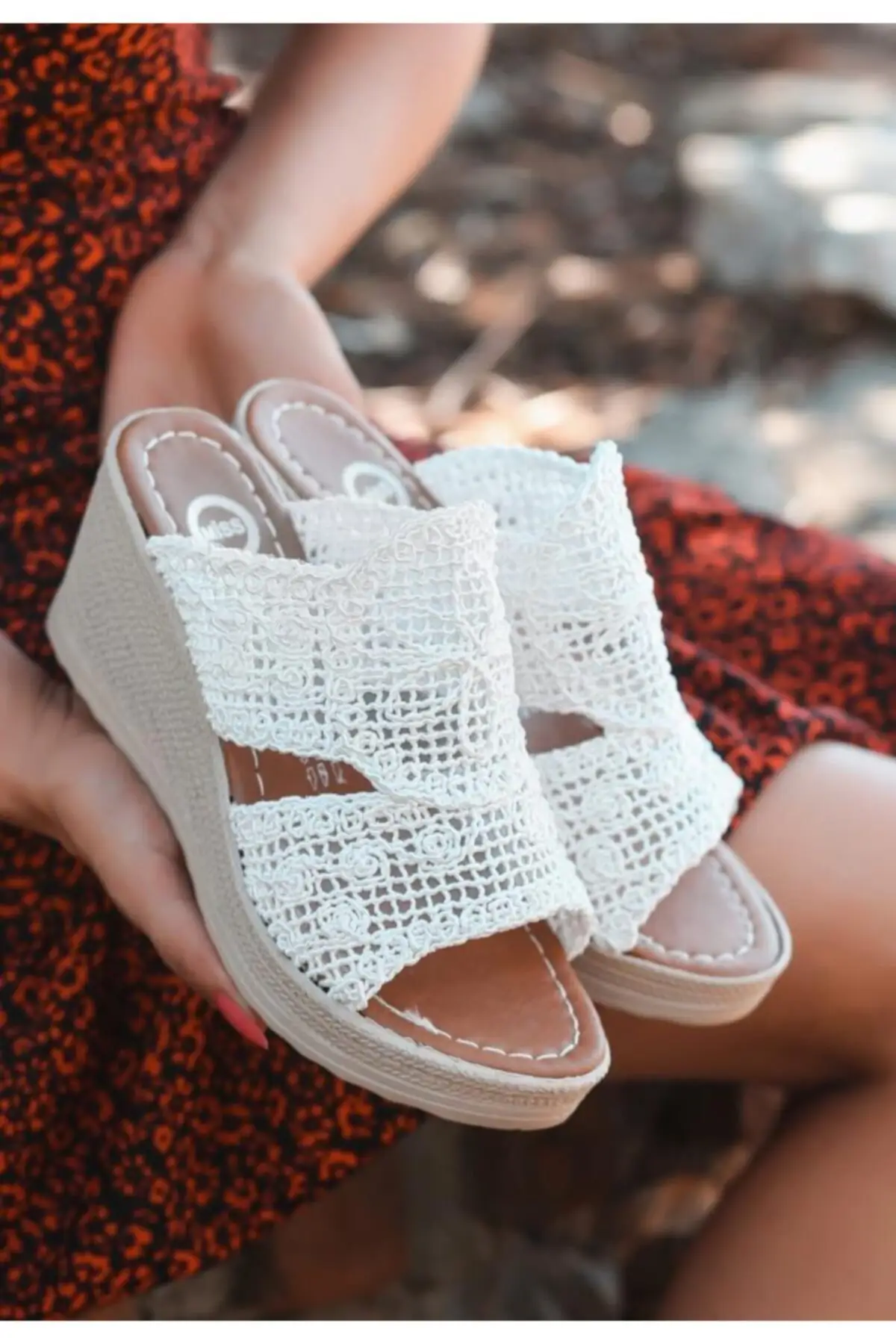 

Pery White Braided Wedges Slippers