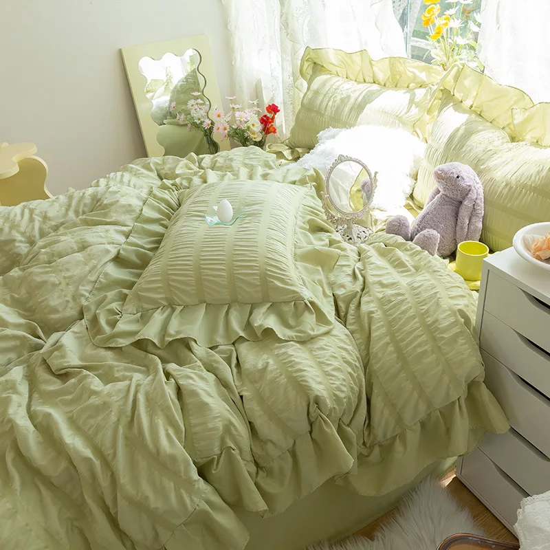 

Washed Cotton Duvet Cover Princess Seersucker Lace Comforter Bedding Set Four-piece Bed Set