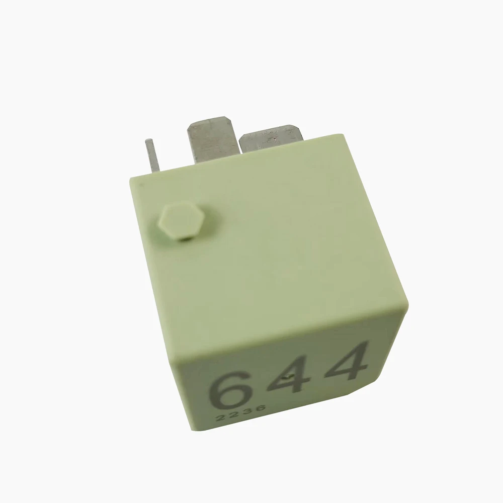 4H 0951253 644 Реле для Audi Q3 A6L A6 S6 RS3 A7 A4 S4 TT R8 Skoda Octavia Rapid Spaceback VW Phideon Lavida Lavuda Santana