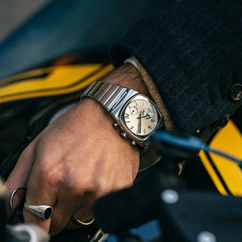 2024 Новые серебряные мужские часы роскошные модные кварцевые наручные 37 мм