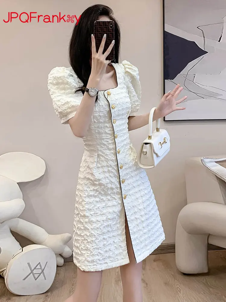 

Платье детское летнее с квадратным вырезом и пышными рукавами