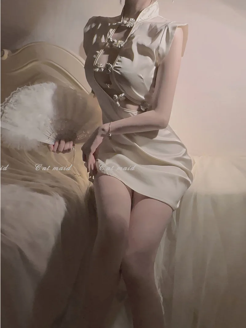 

Женское платье, элегантный китайский сексуальный Чонсам служанки с вырезами, женский чистый Desire, короткие женские топы в Корейском стиле 2023 37O3