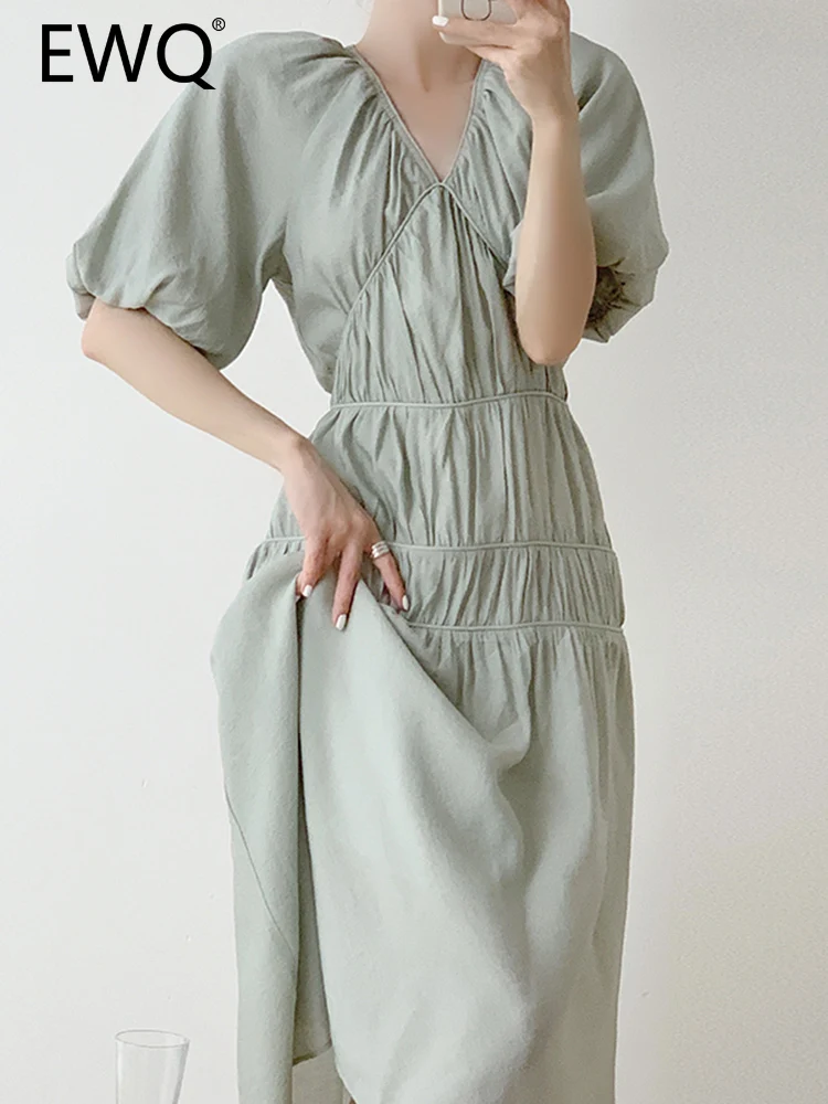 

EWQ Elegant Pleated Gathered Waist Puff Sleeve Dress For Women Solid V-neck French Style Party Dresses 2023 Summer New 26D4575