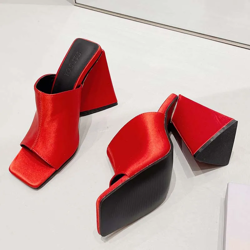 

Шлепанцы женские на высоком каблуке, повседневные сандалии с квадратным носком, шлепанцы, шелковые сланцы, летняя обувь, большие размеры, 2022