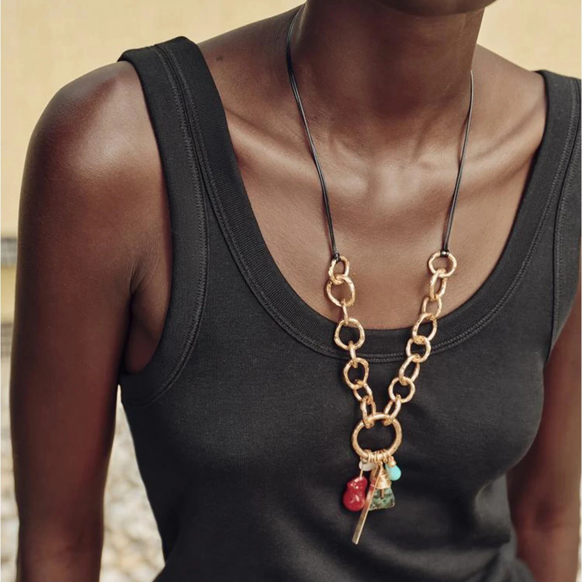 Ювелирное ожерелье ZAA 2024 красочные нерегулярные бусины из смолы кулон для женщин