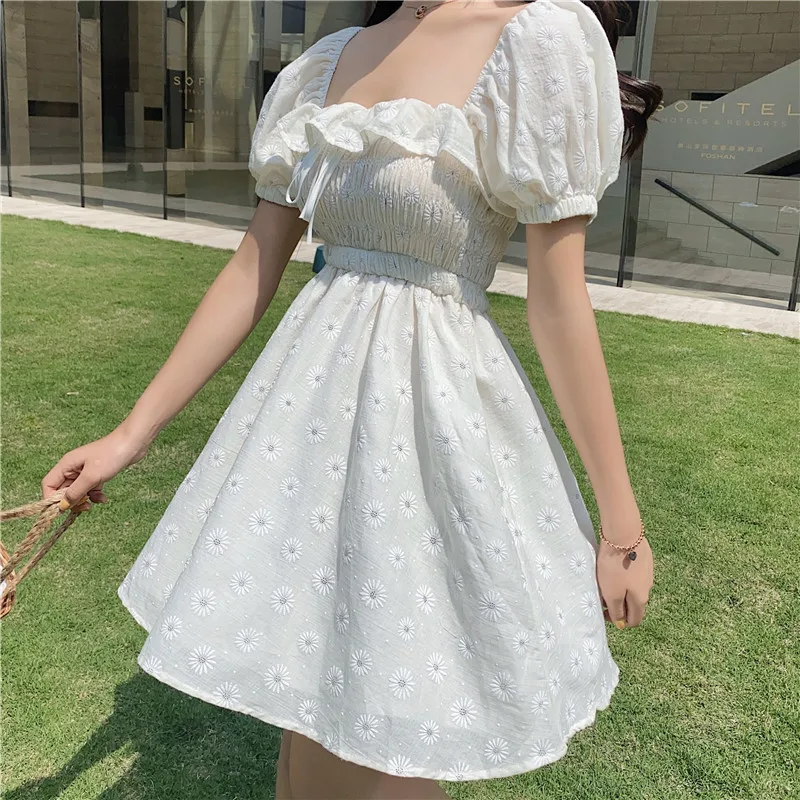 

Daisy Embroidery Floral Dress Summer Women High Waist Slim Lace Puff Sleeve Dress Cottagecore Sweet Girl Cute Short Sleeve Dress