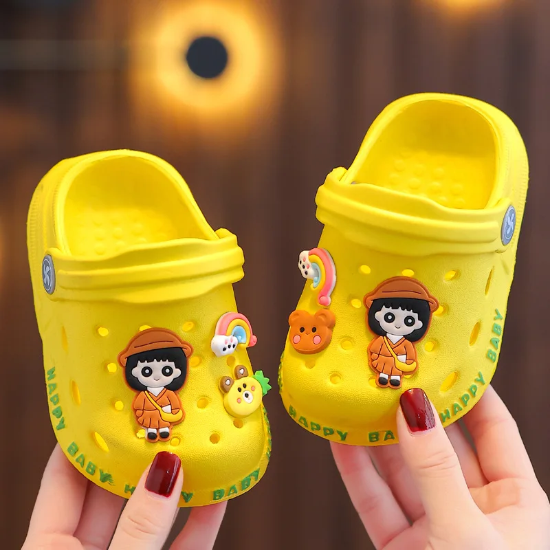 2023 Summer Children's Slippers Soft Sole Girls Hole Shoes Kids Non-slip Beach Sandals Kids House Slides Baby Caomfort Slippers