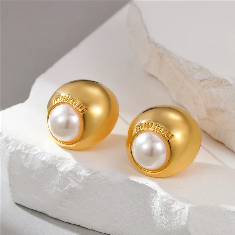 

European Trend New Copper Metal Irregular Design Imitation Pearl Earrings For Women 2023 Retro Style Girls Fashion Jewelry Gift