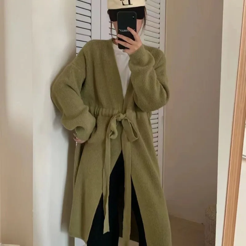 

Women Cardigans Single Breasted Elegant Temperament V-neck Solid Knitted Casual Outerwear Cardigan Coats Clothing New