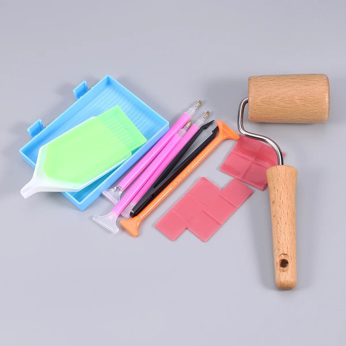 

19PCS Beads Painting Tools Cross Stitch DIY Craft with Roller Diamond Line Pens Tweezer Trays Glue Clay Embroidery Box Set