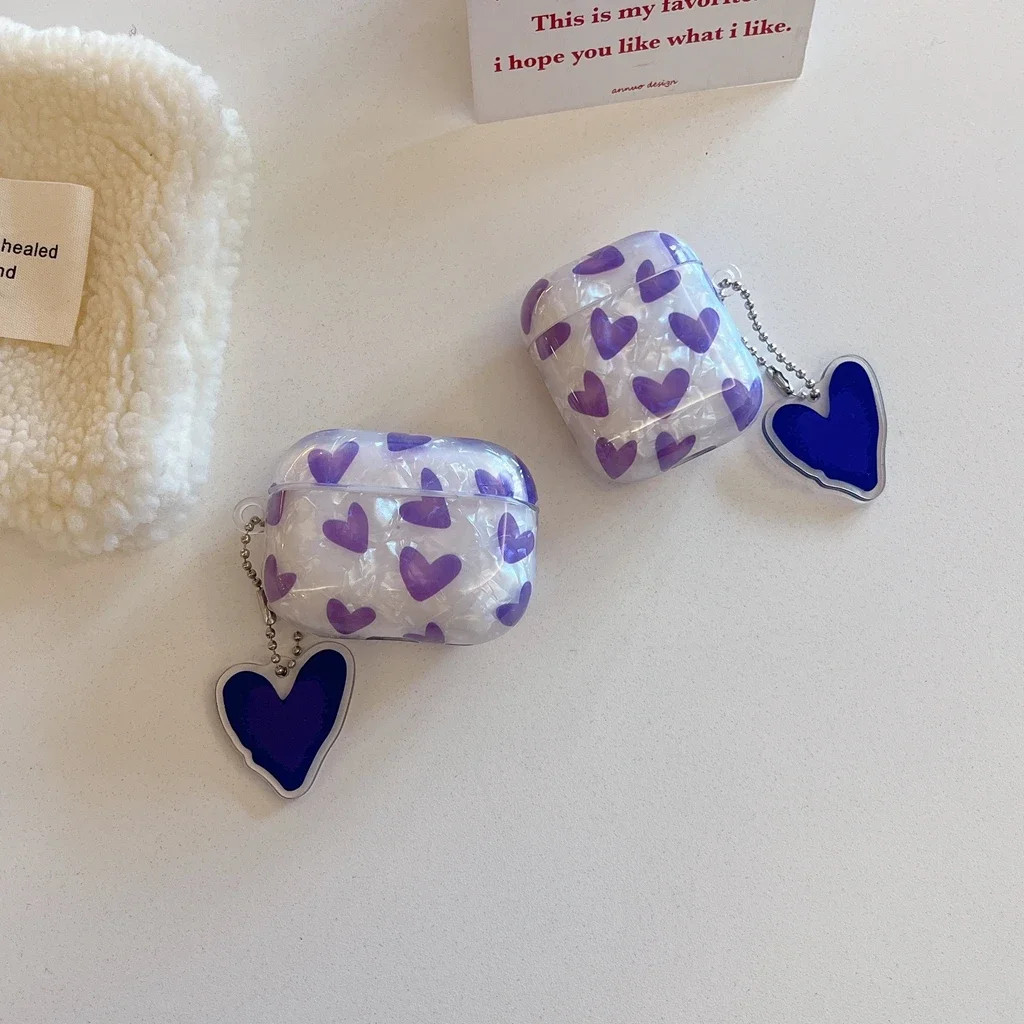 Чехол для AirPods 1 или 2 3 Pro с изображением фиолетового сердечка